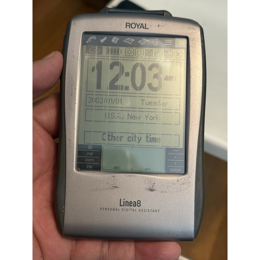 Royal‎ Linea 8 Personal Digital Assistant  ( Bad Screen) Parts Or Fixing